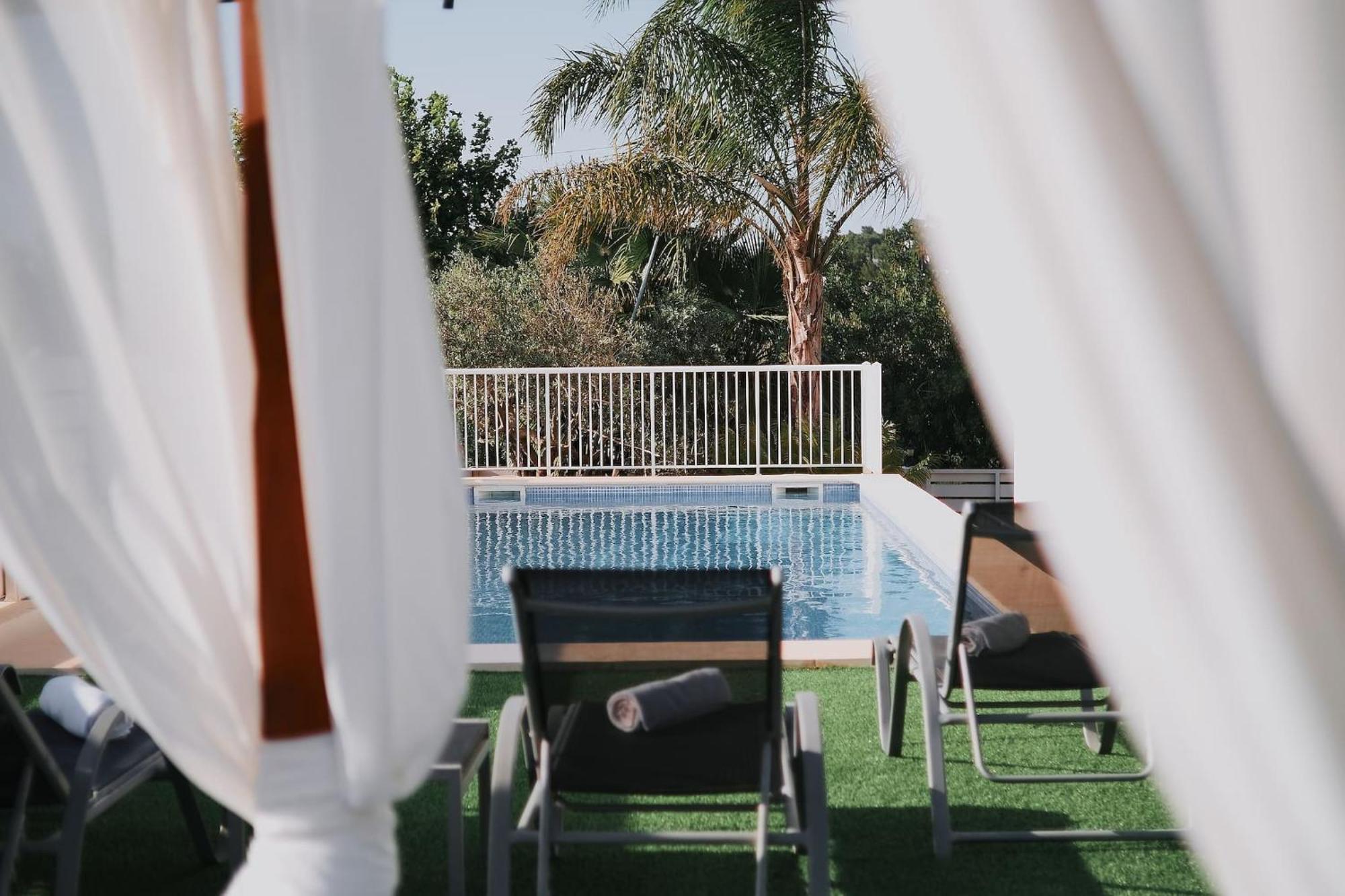 Villa Romeo 2Km From Ibiza Town And 1Km From Talamanca Beach Santa Eularia des Riu Bagian luar foto